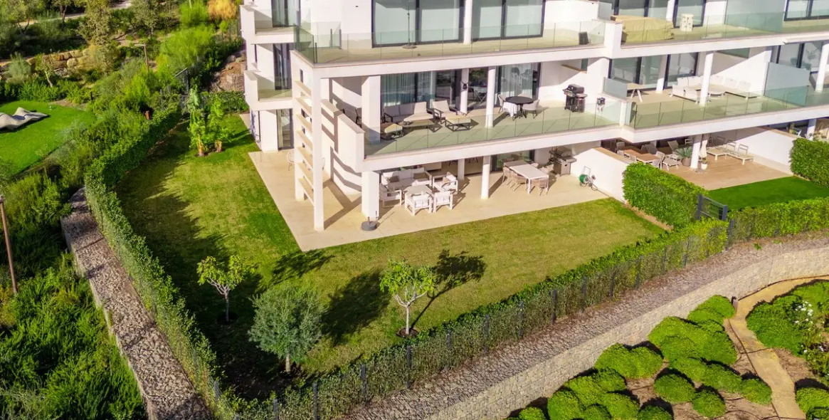 Sale of ground floor apartment in Fuengirola 28