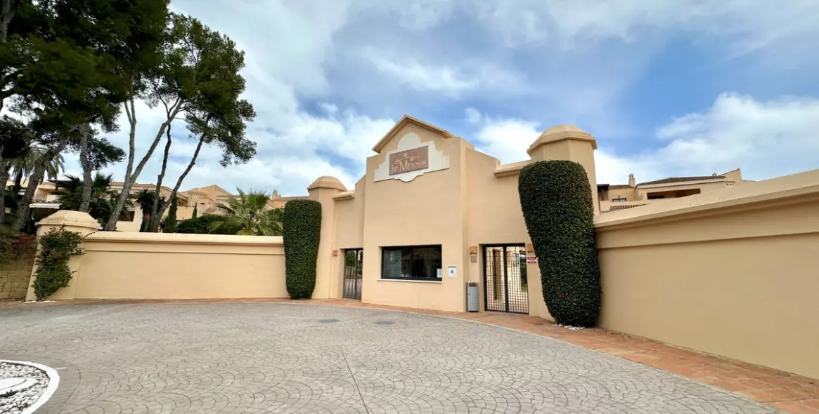 Продажа апартаментов на среднем этаже в Puerto Banús 31