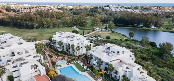 Продажа апартаментов на первом этаже в Benahavís 1