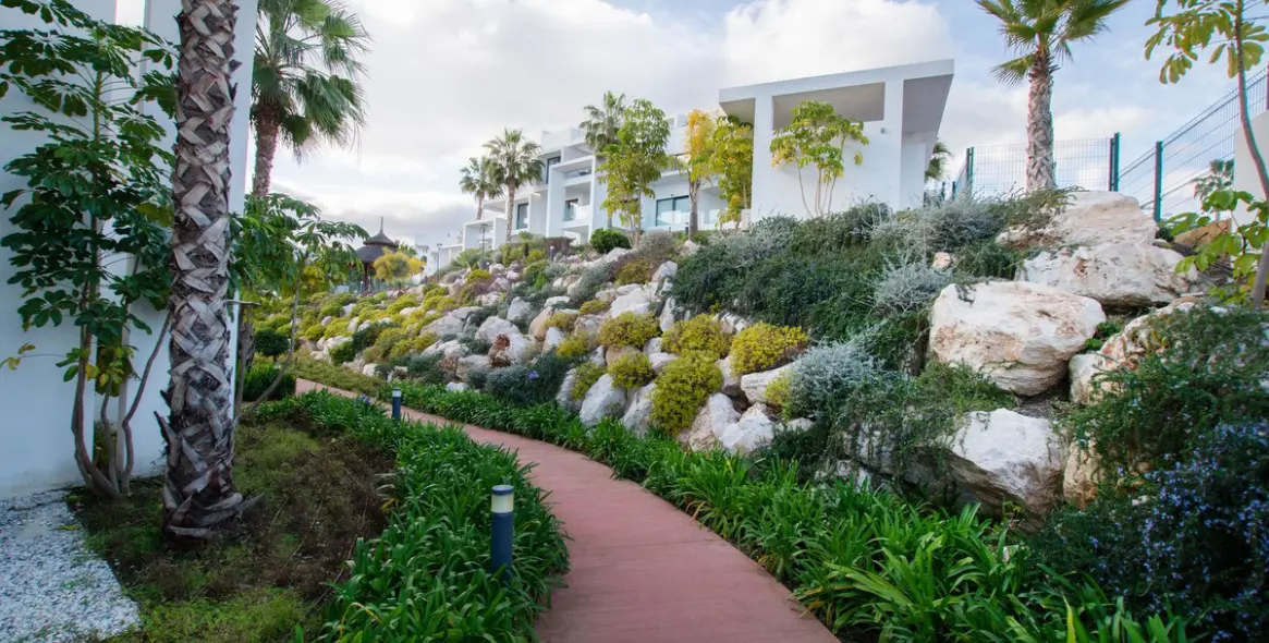 Продажа апартаментов на первом этаже в Benahavís 6