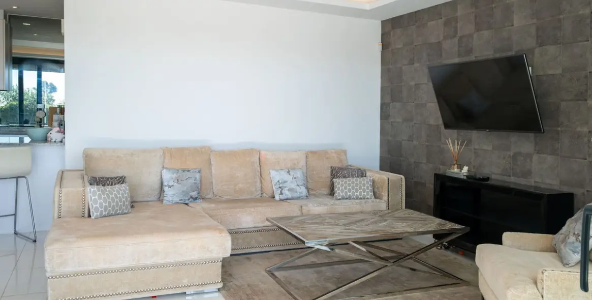 Venta de apartamento en planta baja en Benahavís 4