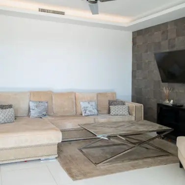 Venta de apartamento en planta baja en Benahavís