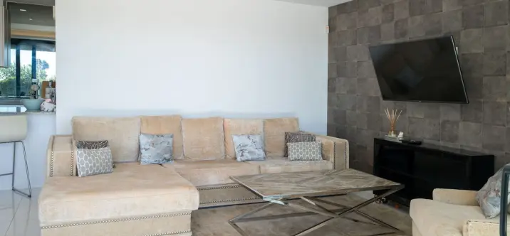 Venta de apartamento en planta baja en Benahavís 3
