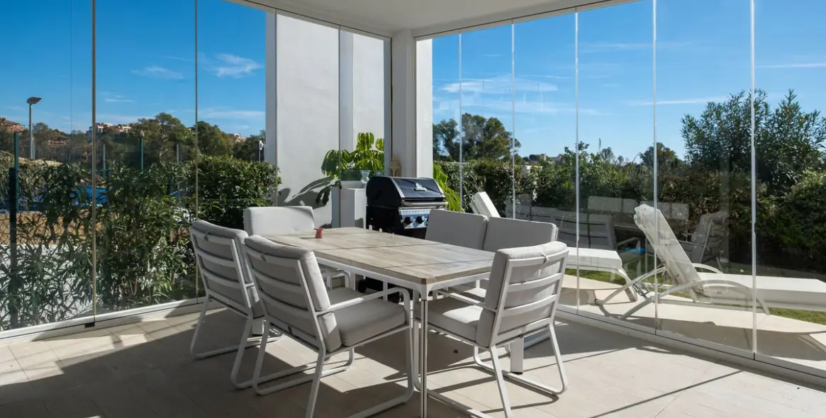 Venta de apartamento en planta baja en Benahavís 12