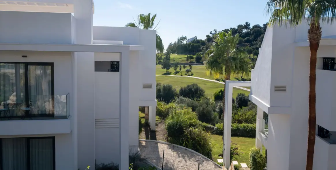 Venta de apartamento en planta baja en Benahavís 49