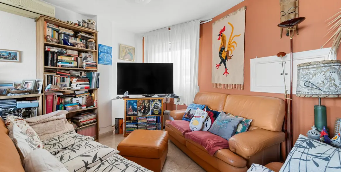 Продажа двухуровневого пентхауса в Málaga 16