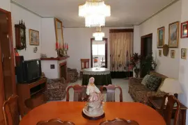 Image 4 thumb