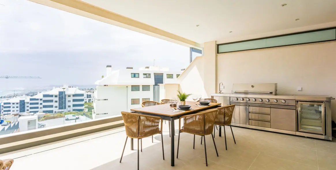 Продажа апартаментов на среднем этаже в Fuengirola 1