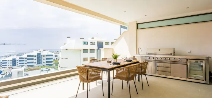 Venta de apartamento en planta media en Fuengirola 0