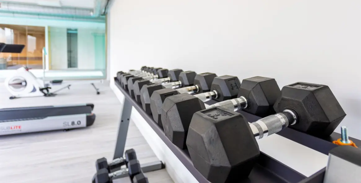 Sale of middle floor apartment in Fuengirola 30