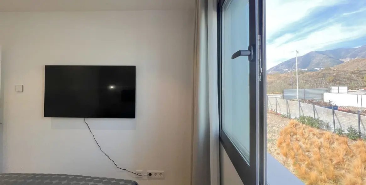 Продажа апартаментов на среднем этаже в Higueron 23