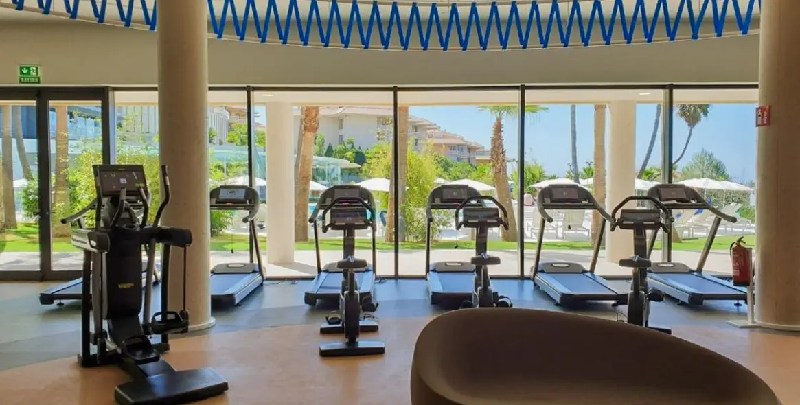 Продажа апартаментов на среднем этаже в Higueron 49