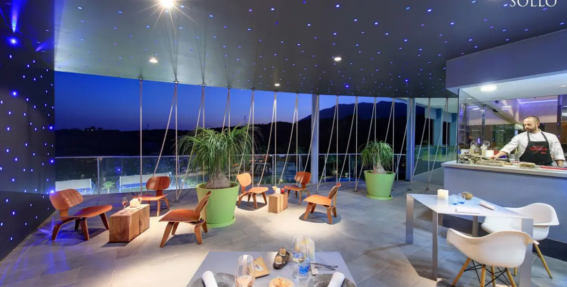 Продажа апартаментов на среднем этаже в Higueron 51