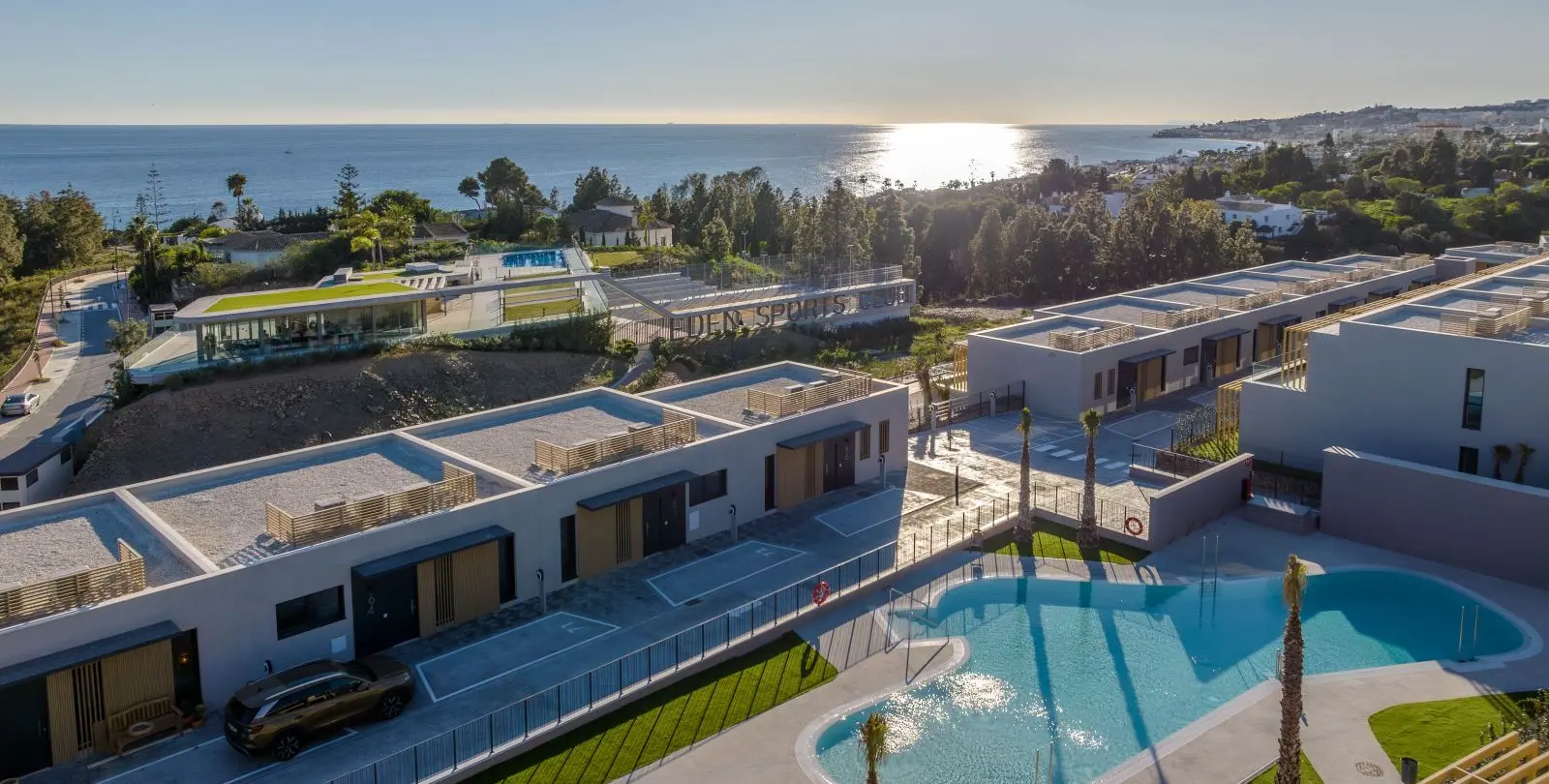 Sale of townhouse in El Chaparral 1