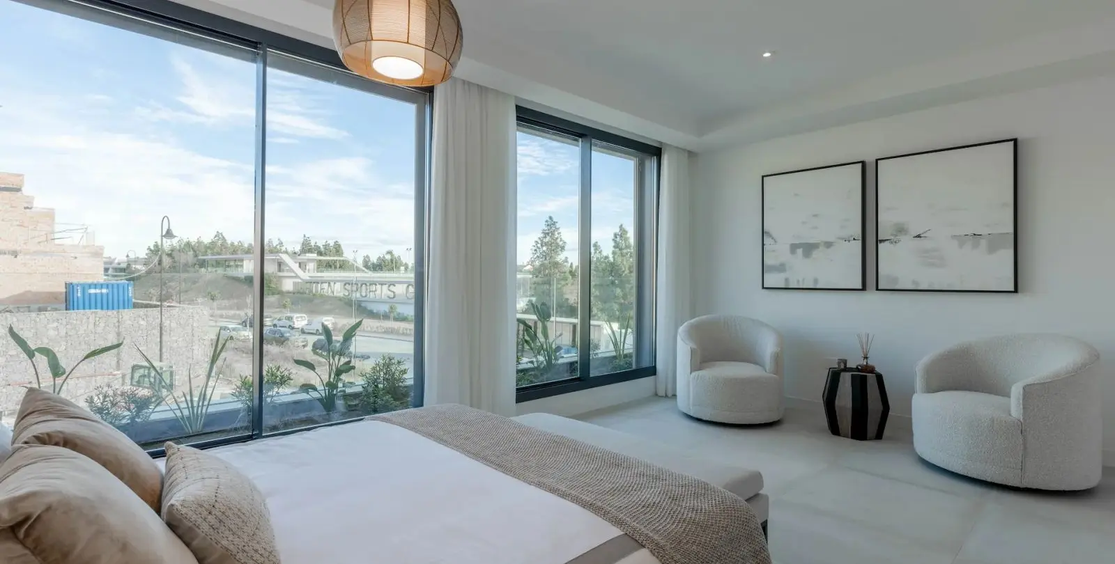 Sale of townhouse in El Chaparral 9