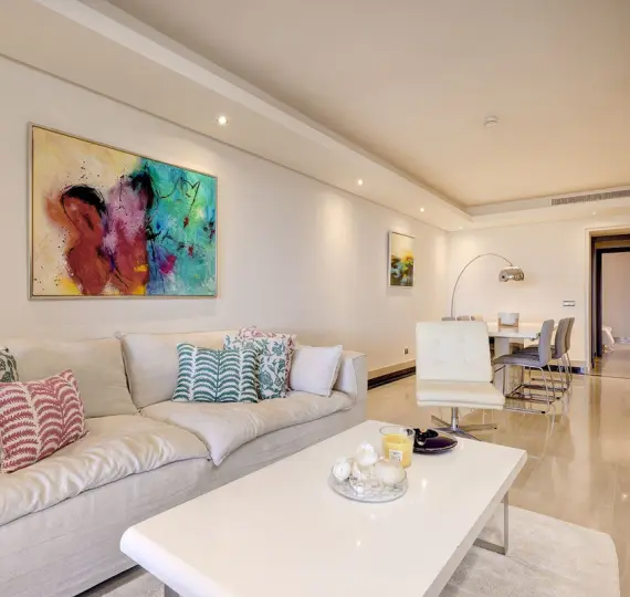 Middle floor apartment R5142685