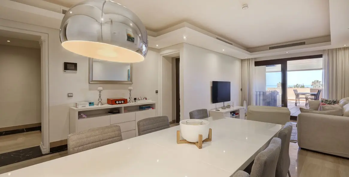 Продажа апартаментов на среднем этаже в Estepona (район Estepona) 7