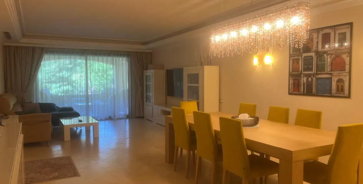 Sale of middle floor apartment in Guadalmina Baja 10