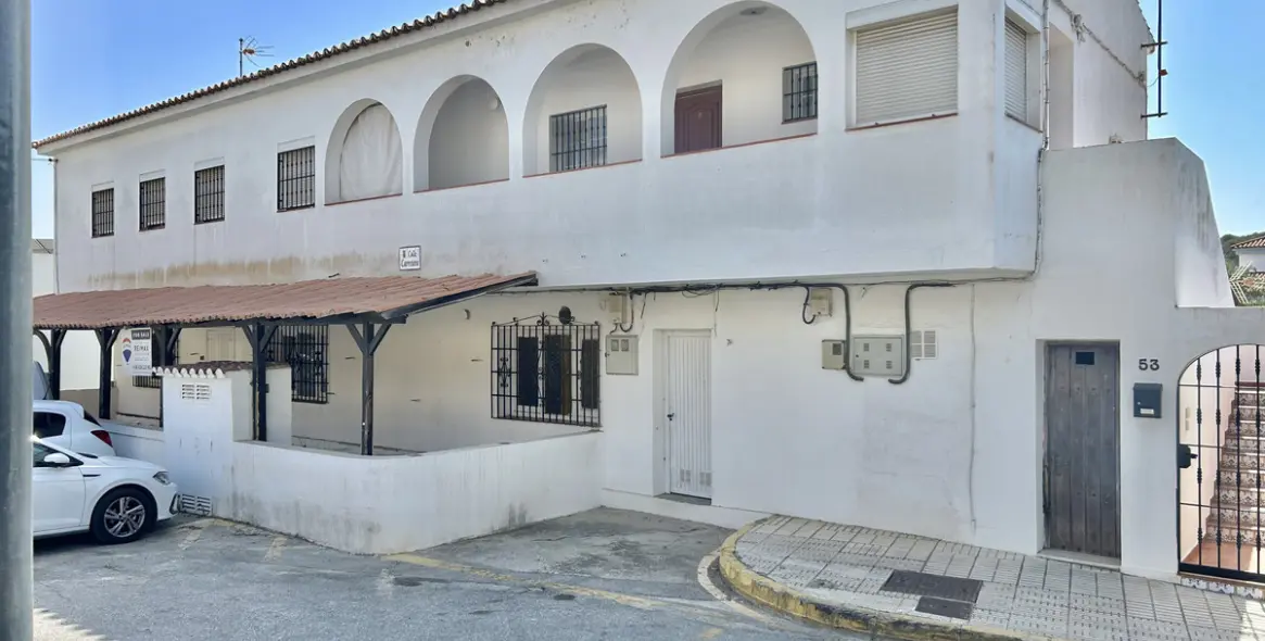 Продажа объекта в Guadiaro 1