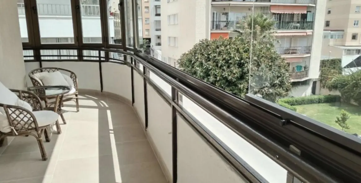 Sale of middle floor apartment in Marbella 9