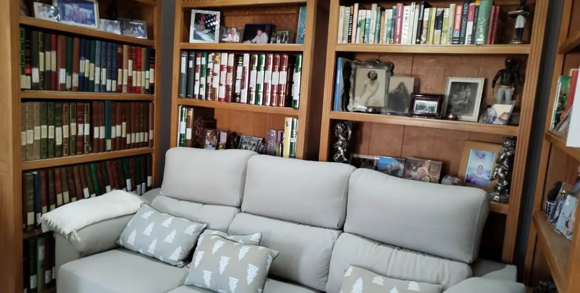 Sale of middle floor apartment in Marbella 13