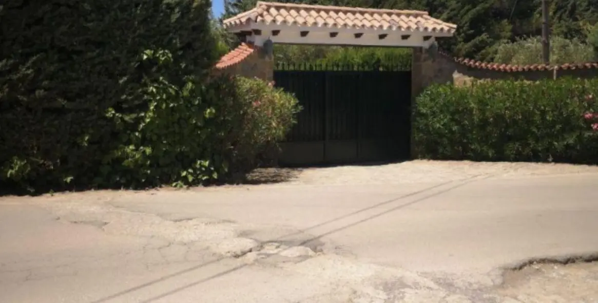 Sale of finca - cortijo in Ronda 12