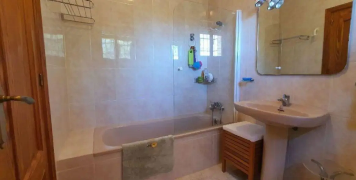 Sale of finca - cortijo in Ronda 26