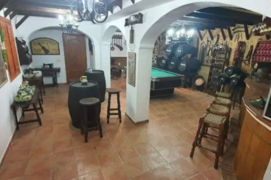 Image 8 thumb