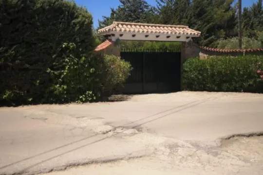 Image 12 thumb