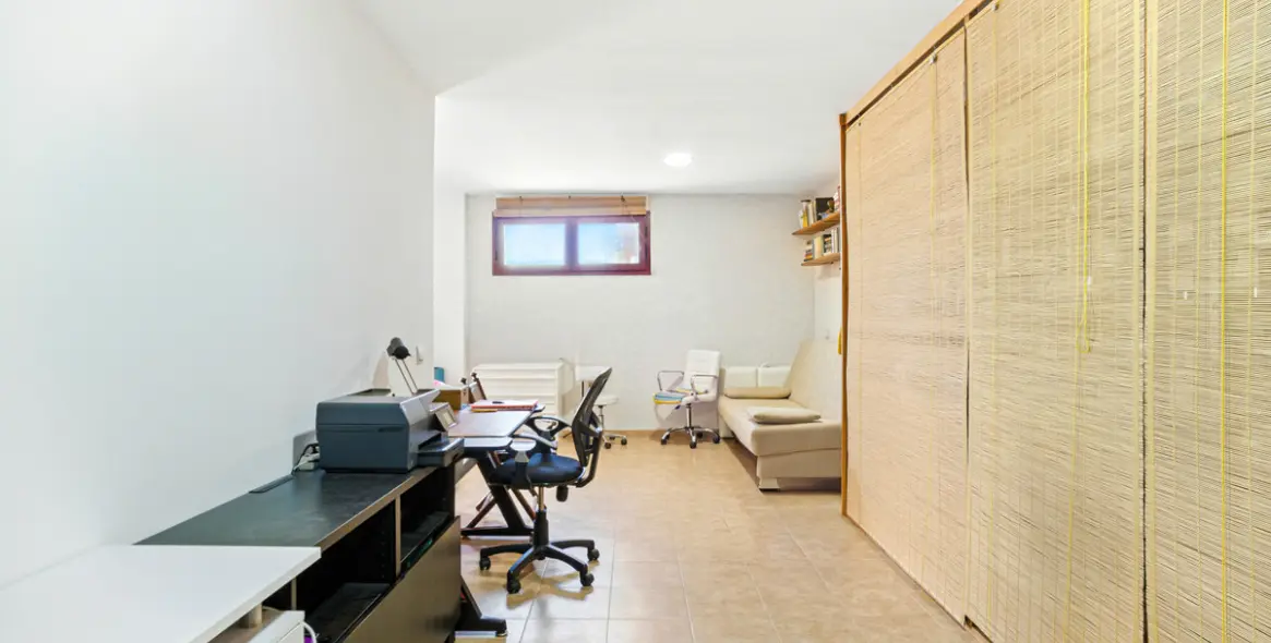 Продажа таунхауса в Benahavís 30