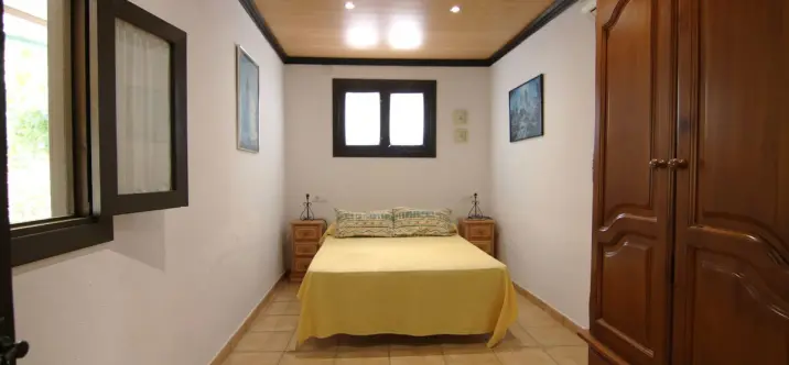 Detached villa R5146741 3