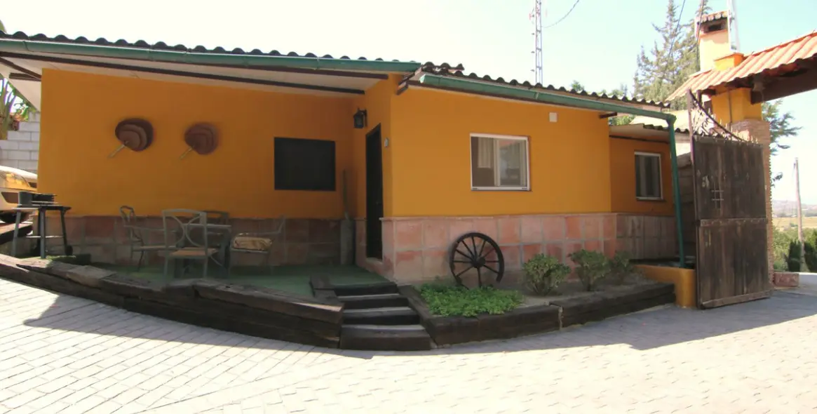 Sale of detached villa in Pizarra 17