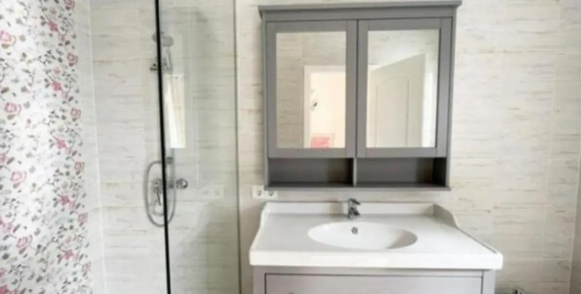 Продажа  отдельно стоящей виллы в San Roque 16