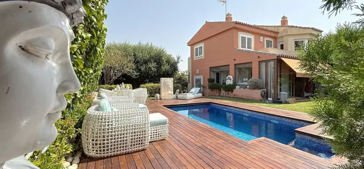 Detached villa R5138023 0