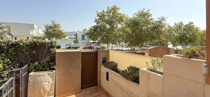 Detached villa R5138023 2