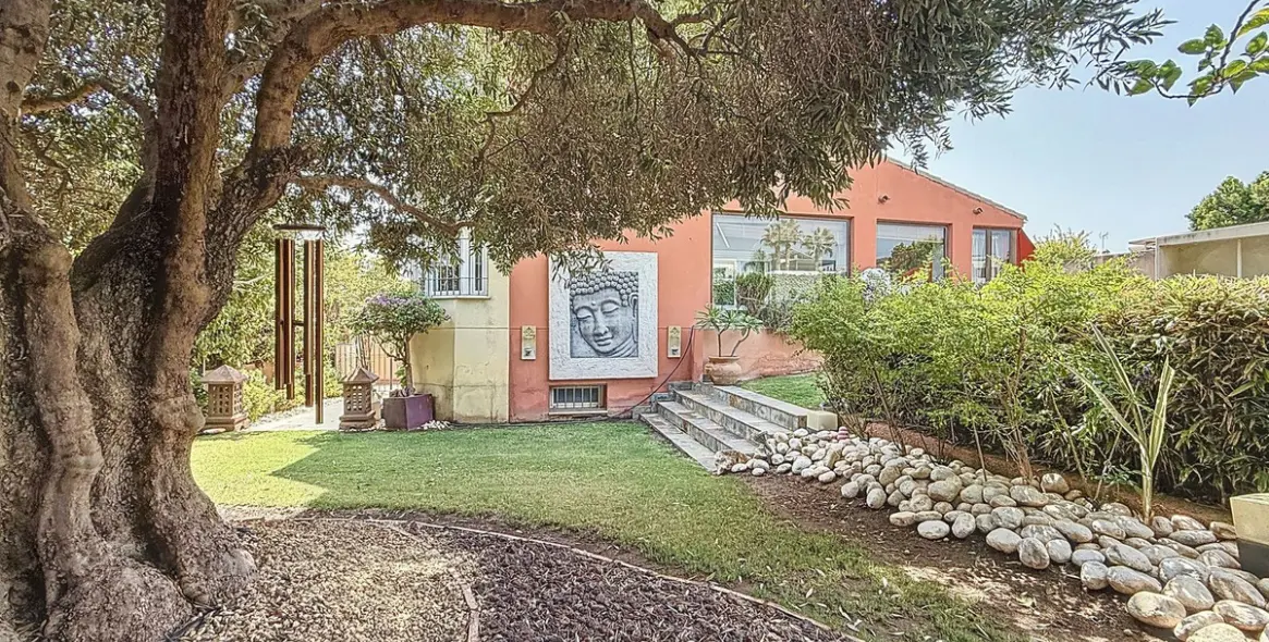 Sale of detached villa in Torre del Mar 13