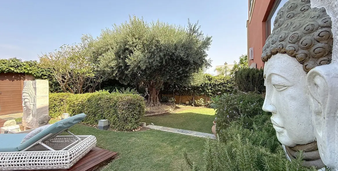 Продажа  отдельно стоящей виллы в Torre del Mar 22