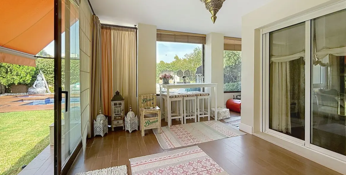 Продажа  отдельно стоящей виллы в Torre del Mar 50