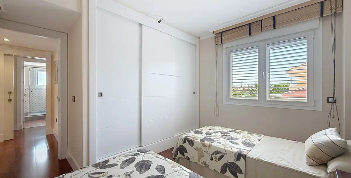 Продажа  отдельно стоящей виллы в Torre del Mar 83