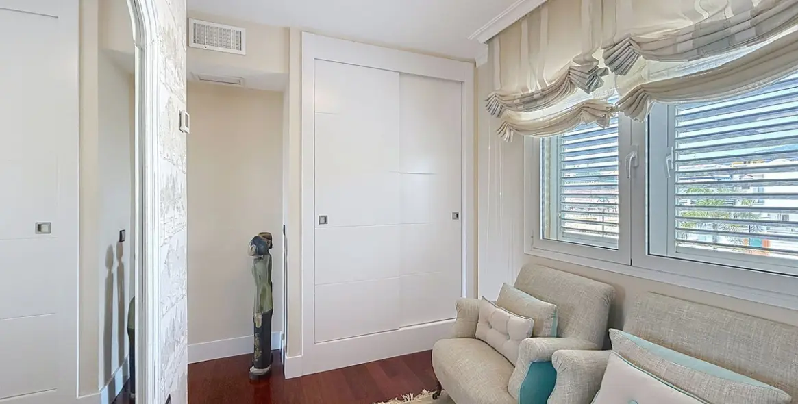 Продажа  отдельно стоящей виллы в Torre del Mar 95