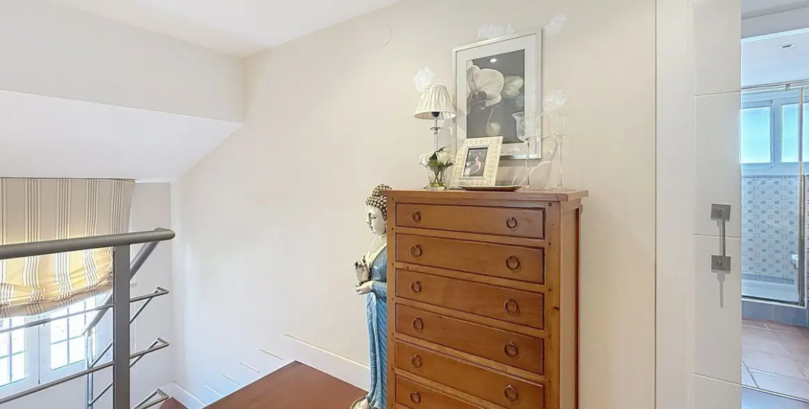 Продажа  отдельно стоящей виллы в Torre del Mar 96