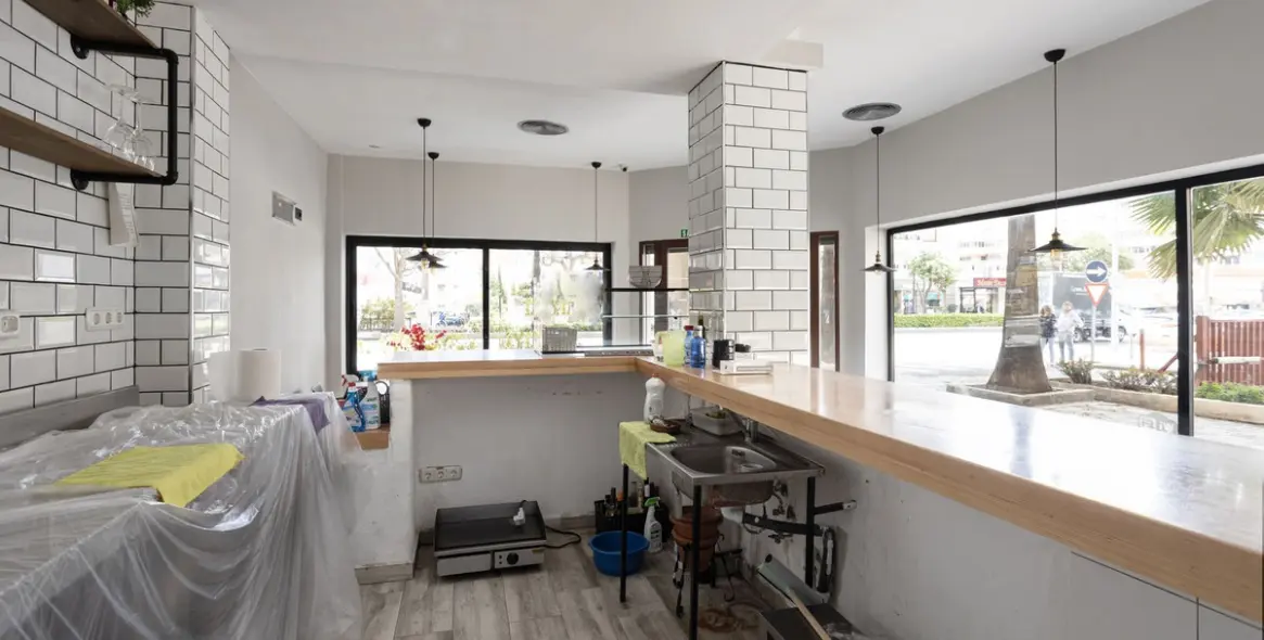 Sale of café in Marbella 10