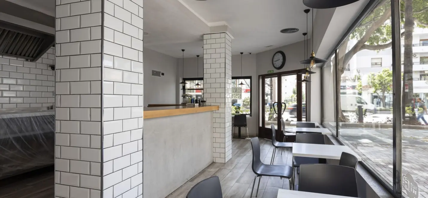 Sale of café in Marbella 4