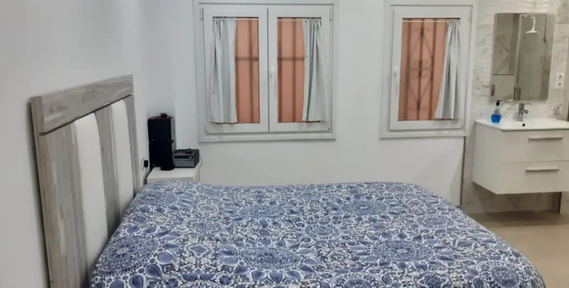 Sale of middle floor apartment in Estepona 6