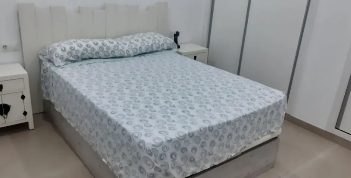 Sale of middle floor apartment in Estepona 13