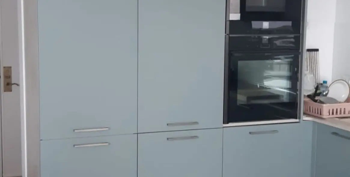 Продажа апартаментов на среднем этаже в Estepona 23