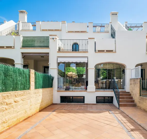 Sale of townhouse in Nagüeles