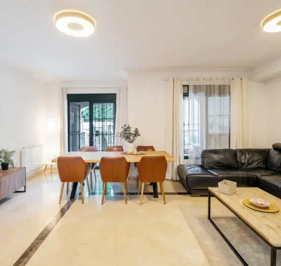 Sale of townhouse in Nagüeles