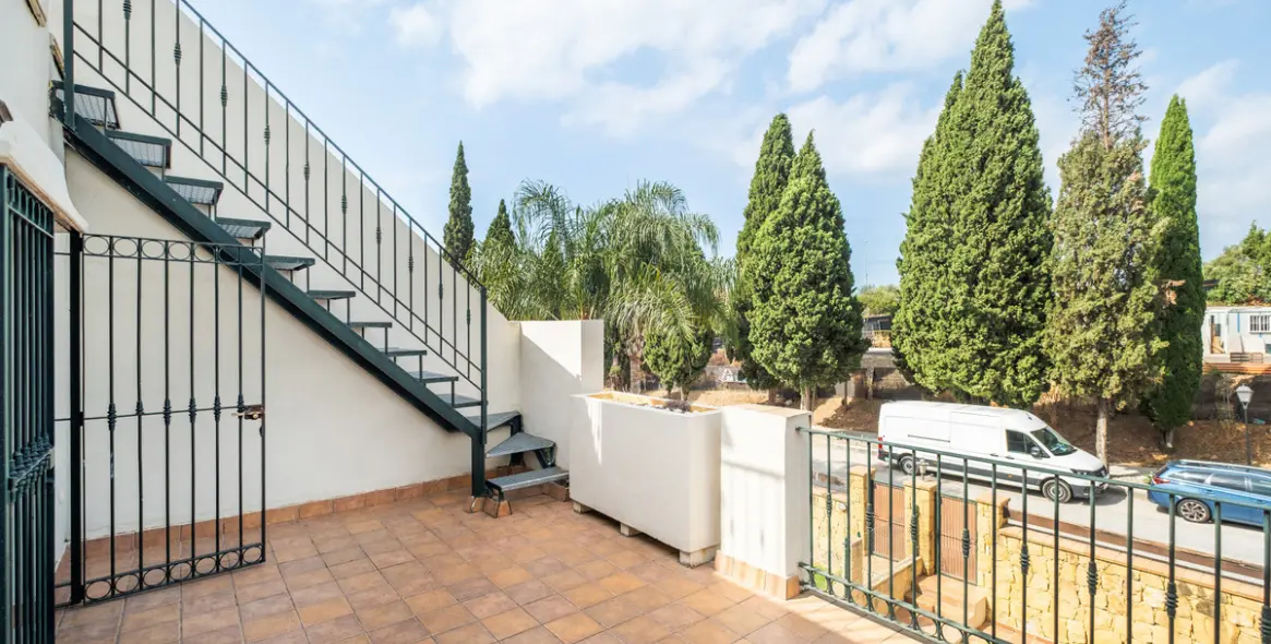 Sale of townhouse in Nagüeles 16