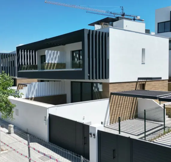 Venta de casa pareada en Estepona